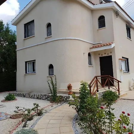 Villa Excellent In The Heart Of Coral Bay
