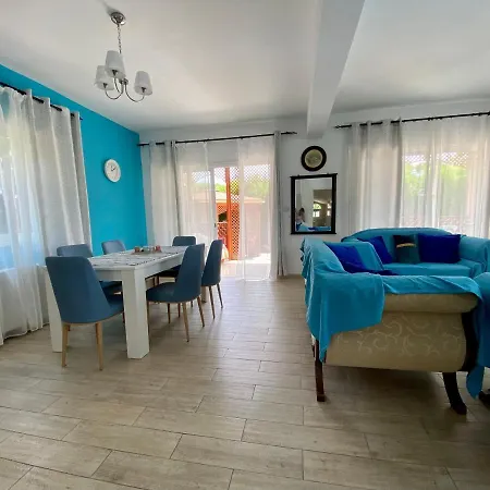 فيلة Excellent In The Heart Of Coral Bay بييا